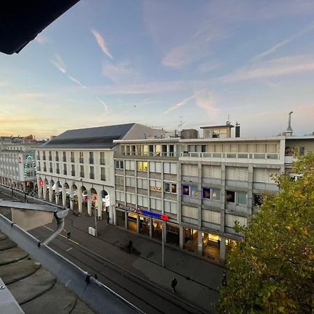 Simplex Apartments Am Marktplatz คาร์ลสรูเฮอ ภายนอก รูปภาพ