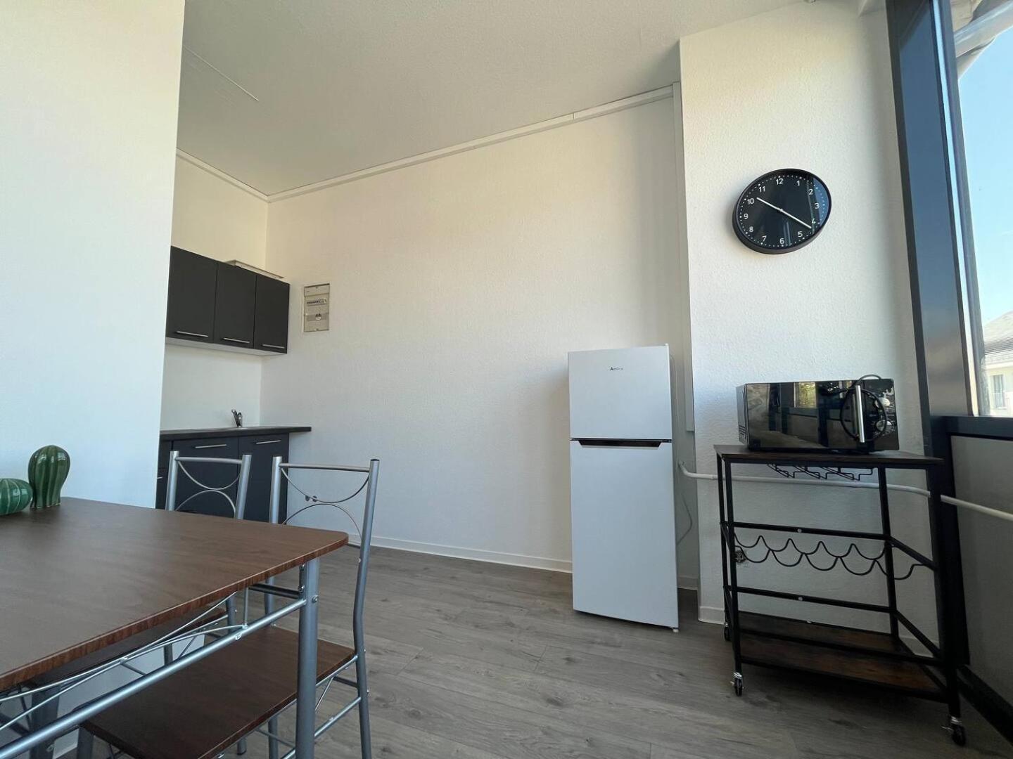 Simplex Apartments Am Marktplatz คาร์ลสรูเฮอ ภายนอก รูปภาพ